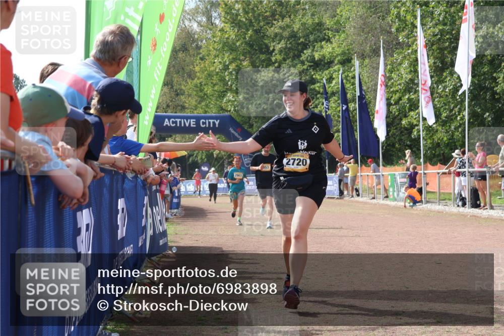 08.09.2024 - Airport Race Strokosch-Dieckow http://msf.ph/oto/6983898 08.09.2024 12:22:01 Ziel 953, 2720, 2903 meine-sportfotos.de