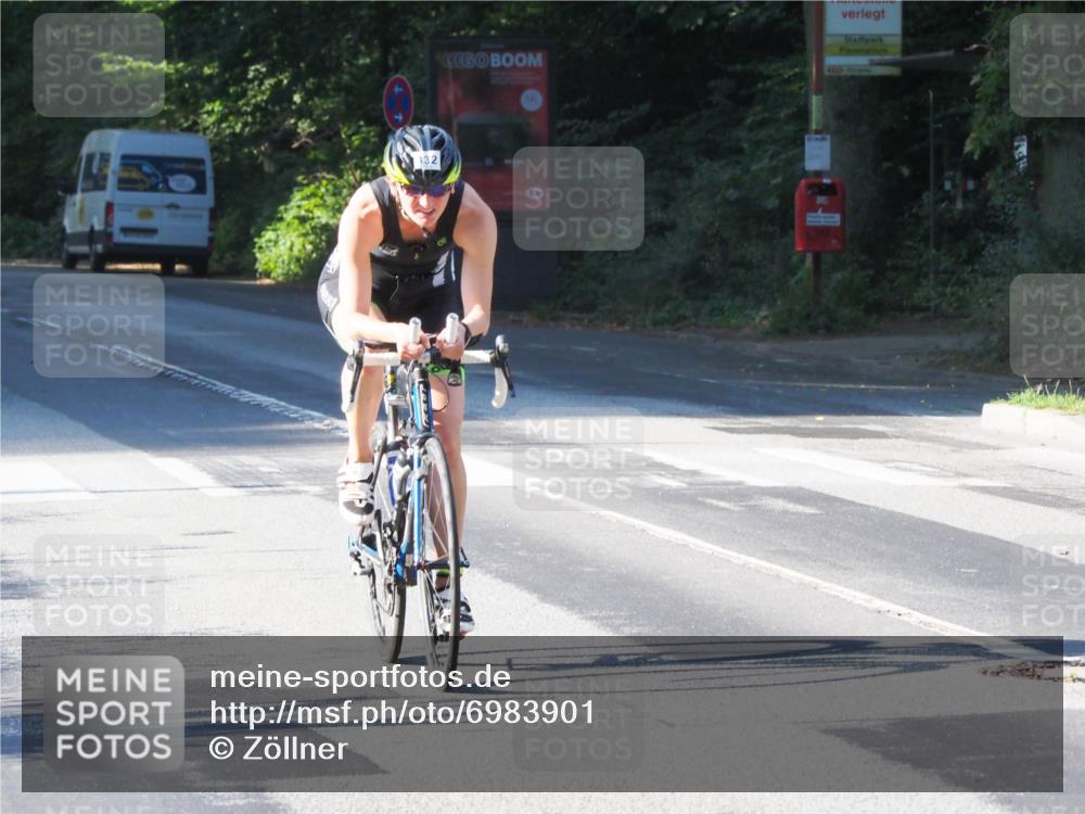 08.09.2024 - Stadtparktriathlon Zöllner http://msf.ph/oto/6983901 08.09.2024 09:40:17 Radfahren 132, 157 meine-sportfotos.de