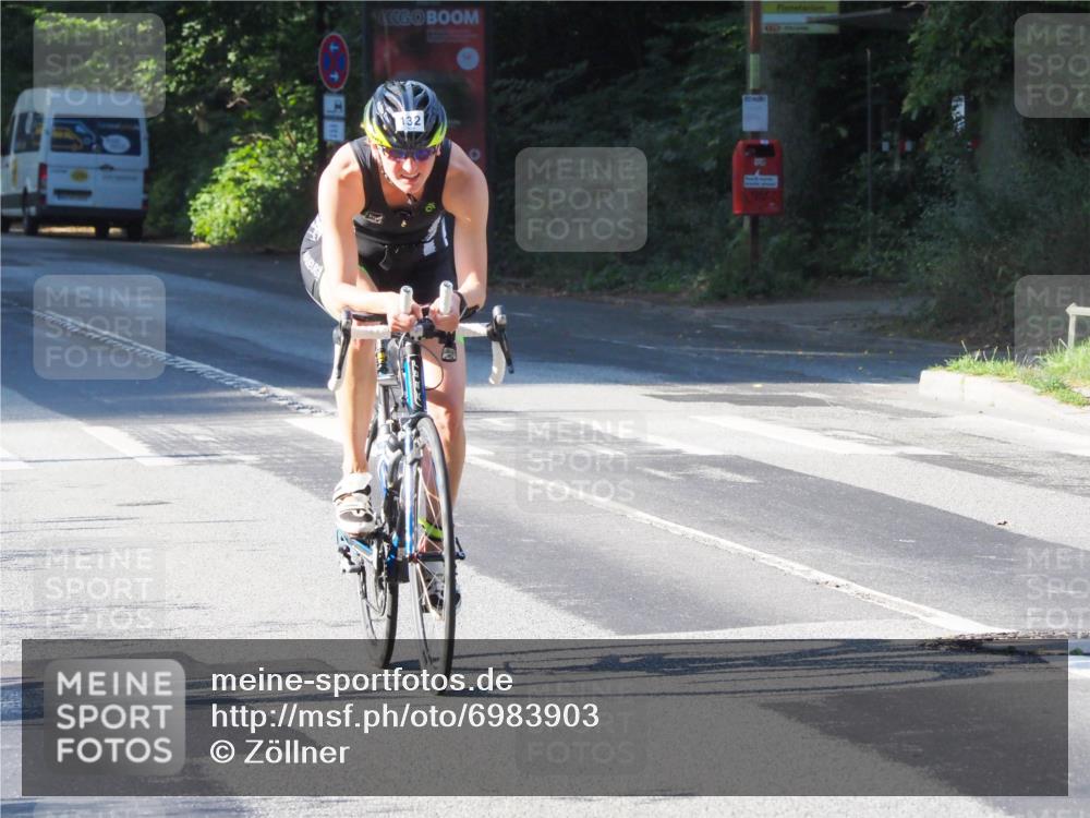 08.09.2024 - Stadtparktriathlon Zöllner http://msf.ph/oto/6983903 08.09.2024 09:40:18 Radfahren 132, 157 meine-sportfotos.de