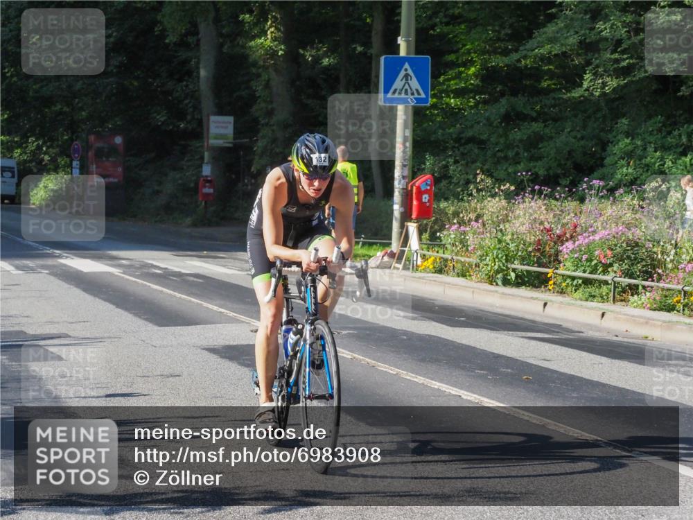 08.09.2024 - Stadtparktriathlon Zöllner http://msf.ph/oto/6983908 08.09.2024 09:40:18 Radfahren 132, 157 meine-sportfotos.de