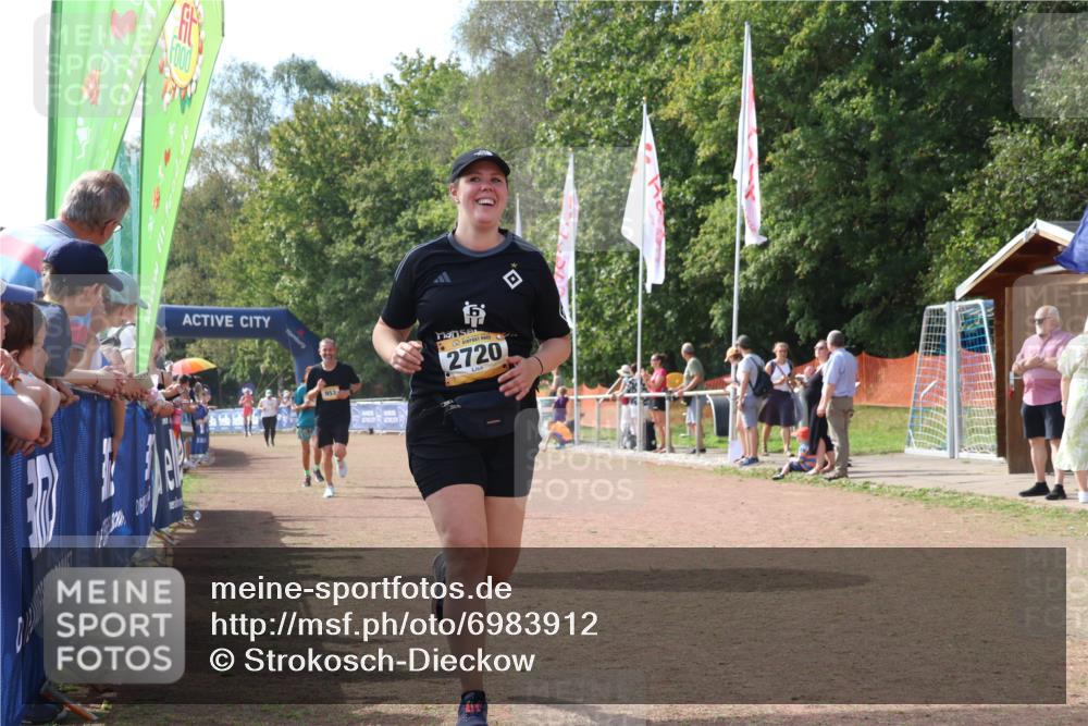 08.09.2024 - Airport Race Strokosch-Dieckow http://msf.ph/oto/6983912 08.09.2024 12:22:03 Ziel 953, 2720, 2903 meine-sportfotos.de