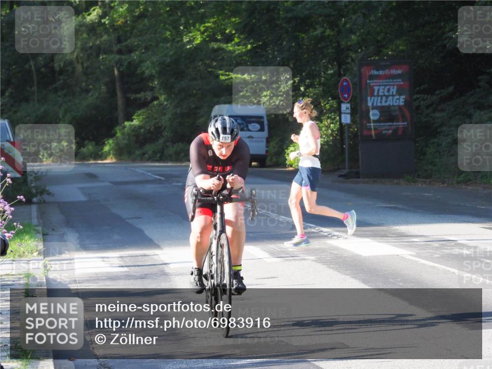 08.09.2024 - Stadtparktriathlon Zöllner http://msf.ph/oto/6983916 08.09.2024 09:40:25 Radfahren 157 meine-sportfotos.de