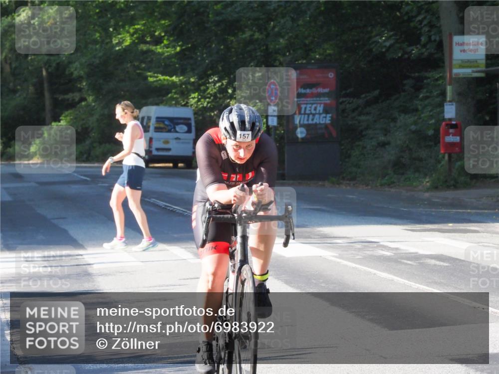 08.09.2024 - Stadtparktriathlon Zöllner http://msf.ph/oto/6983922 08.09.2024 09:40:25 Radfahren 157 meine-sportfotos.de