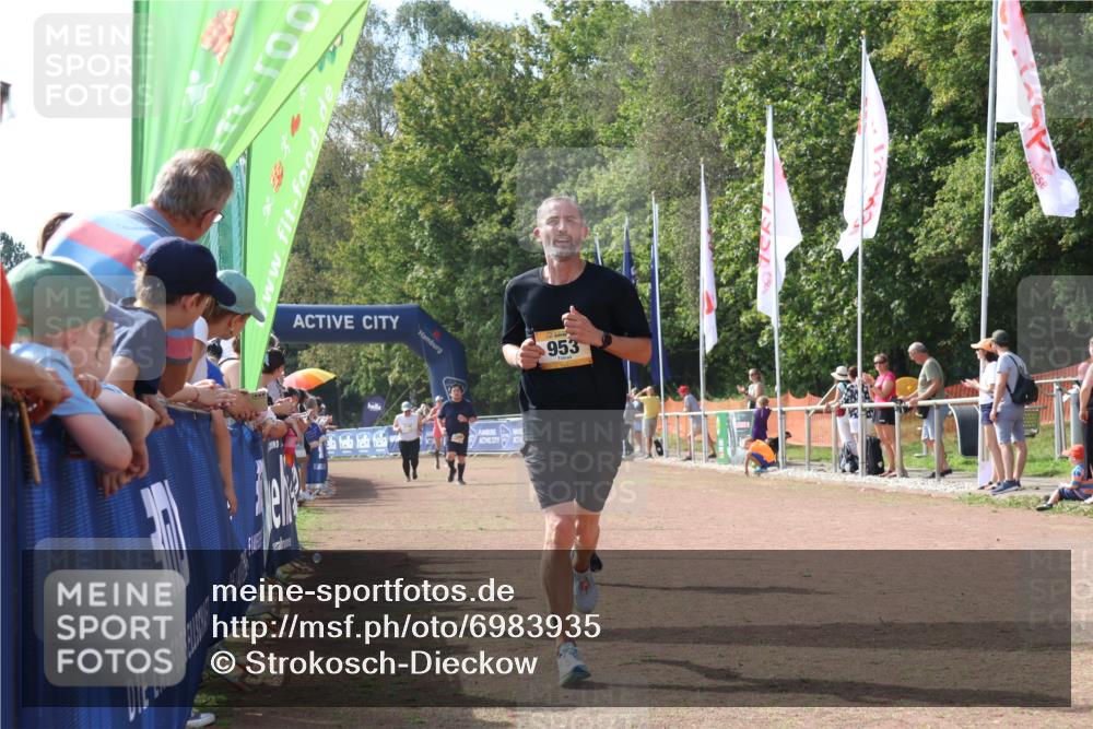 08.09.2024 - Airport Race Strokosch-Dieckow http://msf.ph/oto/6983935 08.09.2024 12:22:06 Ziel 953, 2550, 2903 meine-sportfotos.de