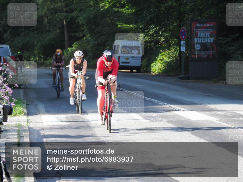 08.09.2024 - Stadtparktriathlon Zöllner http://msf.ph/oto/6983937 08.09.2024 09:41:18 Radfahren 134, 138, 145 meine-sportfotos.de