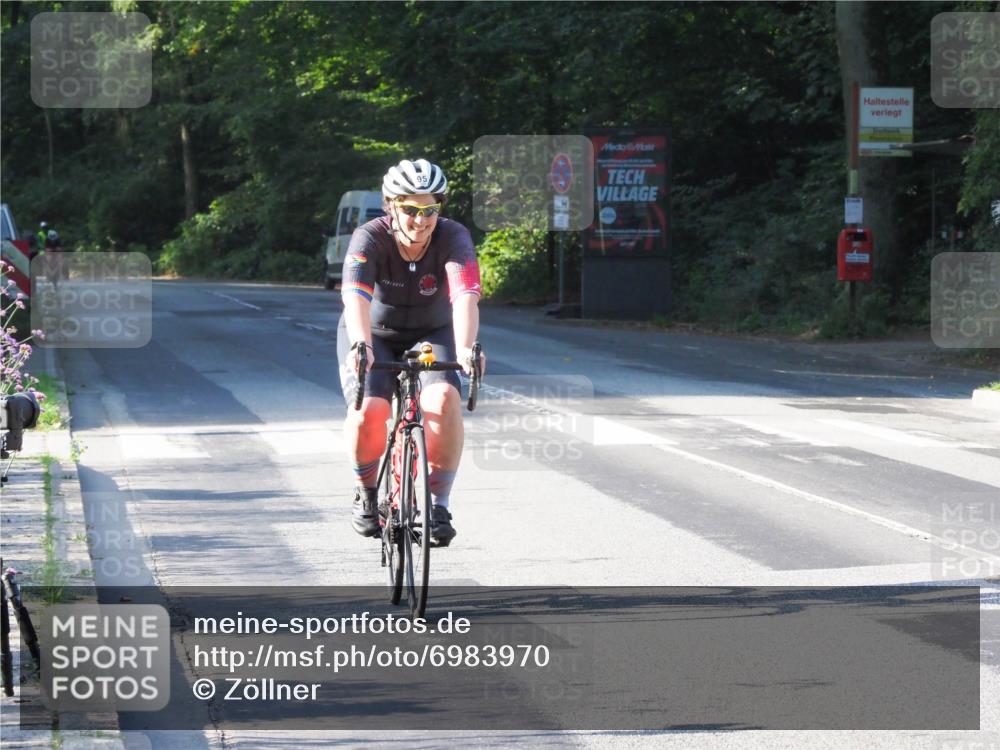 08.09.2024 - Stadtparktriathlon Zöllner http://msf.ph/oto/6983970 08.09.2024 09:41:44 Radfahren 95 meine-sportfotos.de