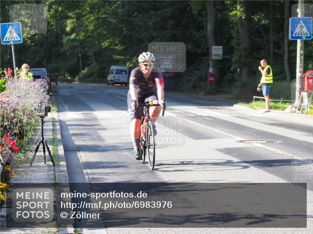 08.09.2024 - Stadtparktriathlon Zöllner http://msf.ph/oto/6983976 08.09.2024 09:41:45 Radfahren 95 meine-sportfotos.de
