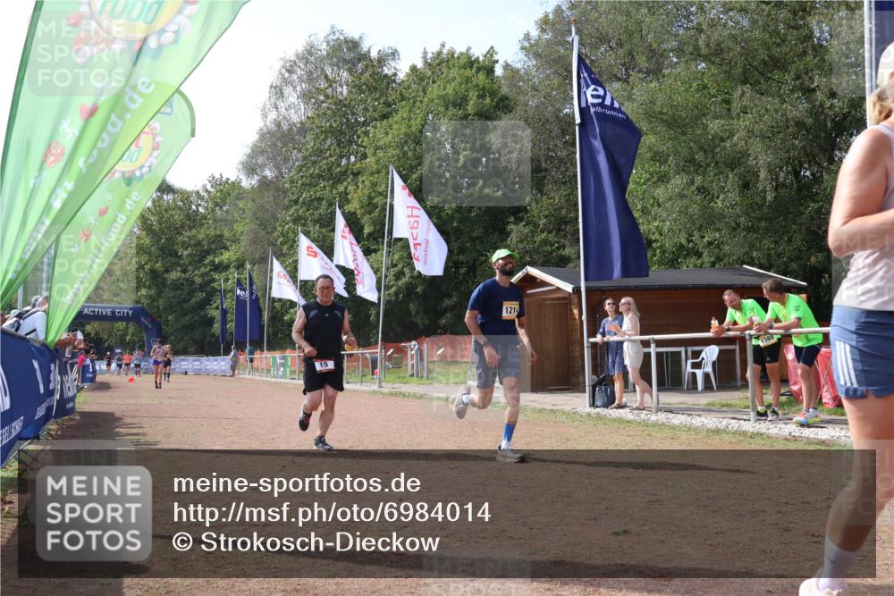 08.09.2024 - Airport Race Strokosch-Dieckow http://msf.ph/oto/6984014 08.09.2024 12:48:56 Ziel 15, 1214, 1332, 1344 meine-sportfotos.de
