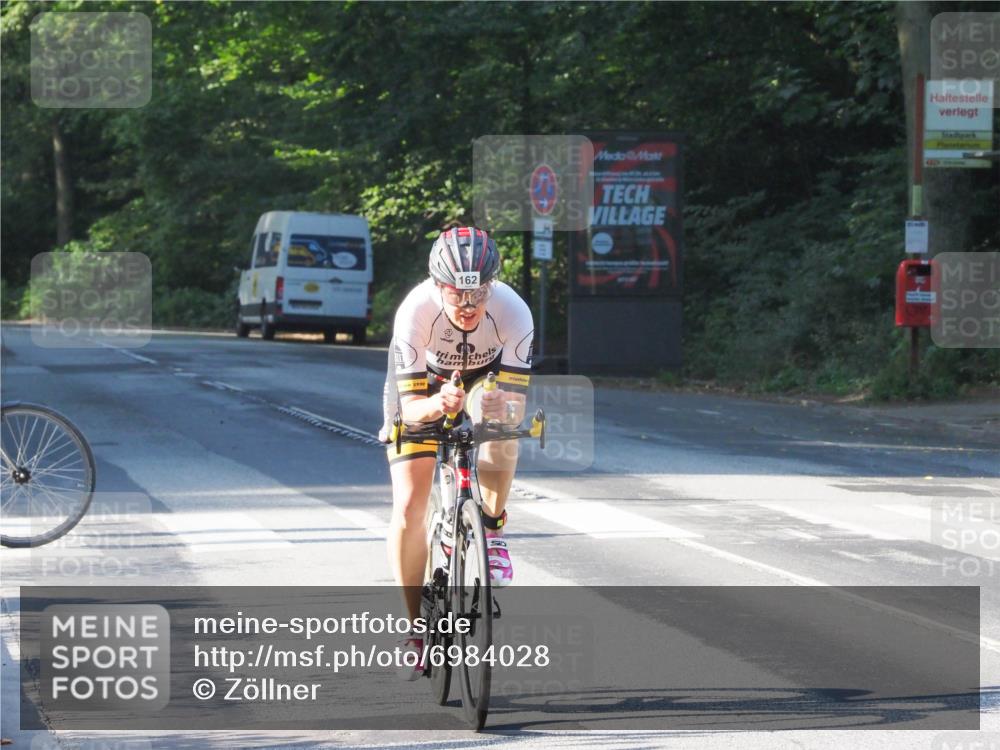 08.09.2024 - Stadtparktriathlon Zöllner http://msf.ph/oto/6984028 08.09.2024 09:43:35 Radfahren 141, 162 meine-sportfotos.de