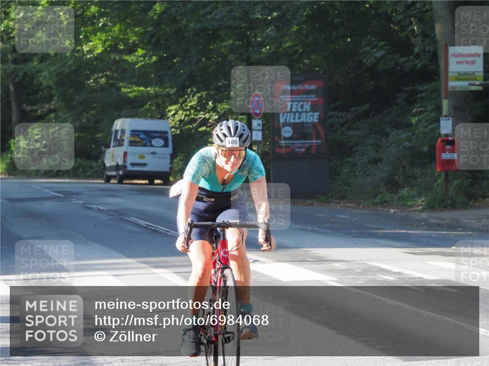 08.09.2024 - Stadtparktriathlon Zöllner http://msf.ph/oto/6984068 08.09.2024 09:44:32 Radfahren 100 meine-sportfotos.de