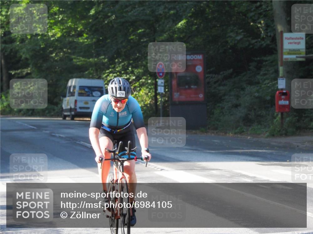08.09.2024 - Stadtparktriathlon Zöllner http://msf.ph/oto/6984105 08.09.2024 09:48:08 Radfahren 178 meine-sportfotos.de