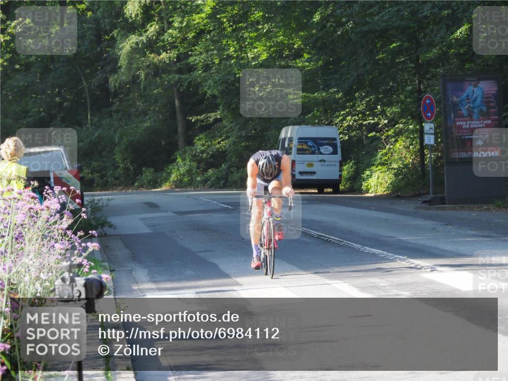 08.09.2024 - Stadtparktriathlon Zöllner http://msf.ph/oto/6984112 08.09.2024 09:48:27 Radfahren 221 meine-sportfotos.de
