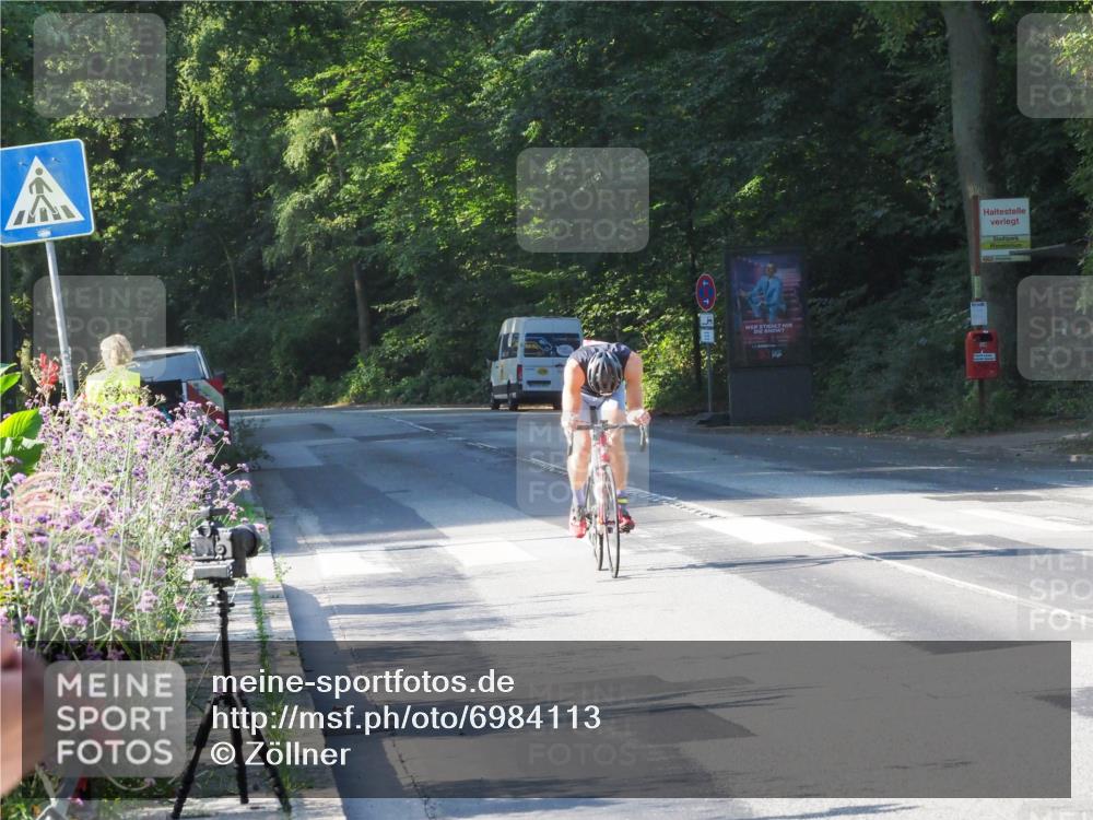 08.09.2024 - Stadtparktriathlon Zöllner http://msf.ph/oto/6984113 08.09.2024 09:48:28 Radfahren 221 meine-sportfotos.de