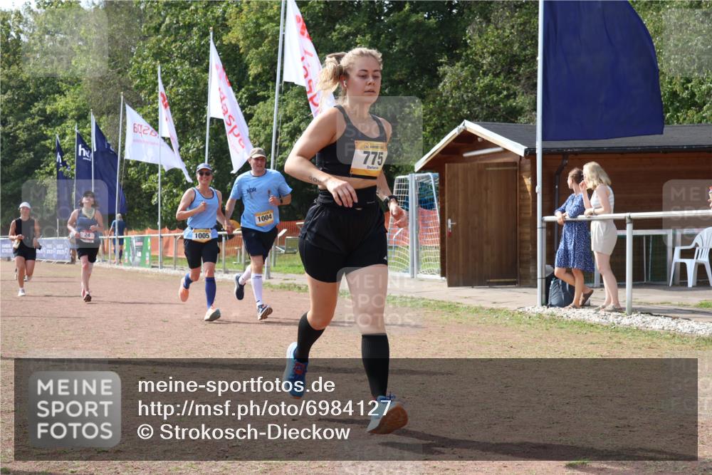 08.09.2024 - Airport Race Strokosch-Dieckow http://msf.ph/oto/6984127 08.09.2024 12:49:09 Ziel 24, 67, 775, 1004, 1005, 1079, 1487 meine-sportfotos.de