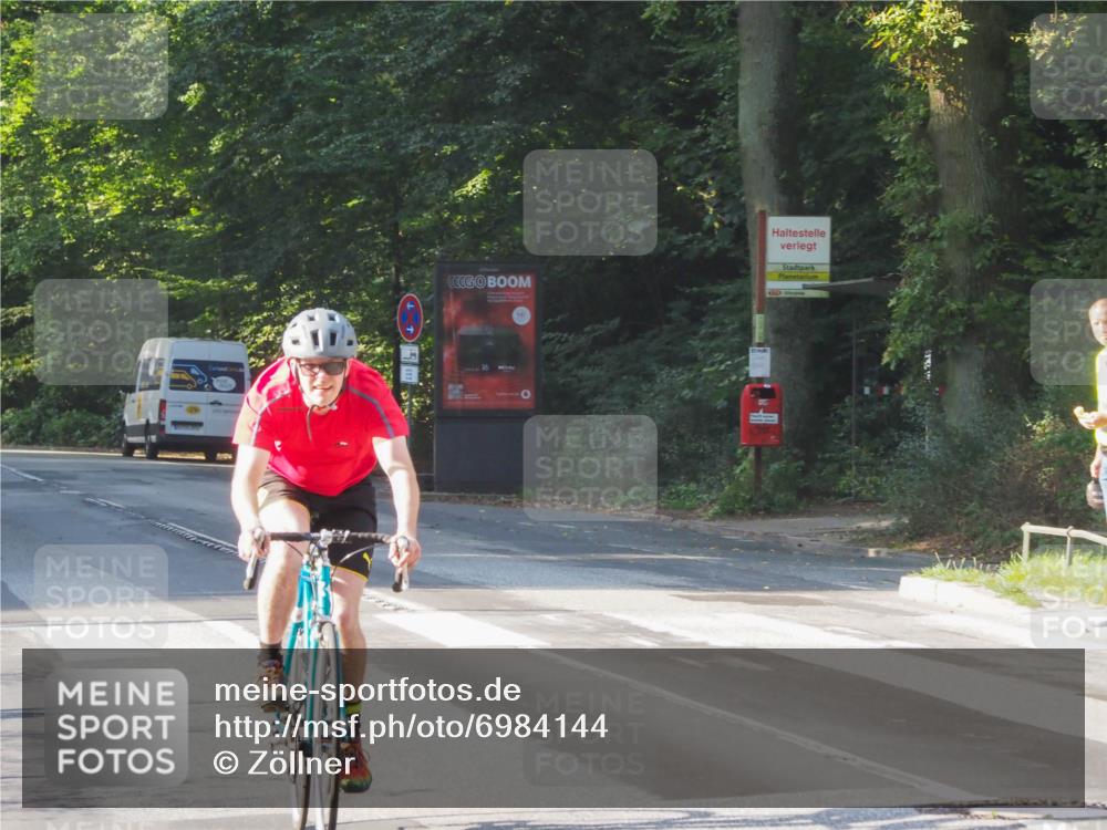 08.09.2024 - Stadtparktriathlon Zöllner http://msf.ph/oto/6984144 08.09.2024 09:49:06 Radfahren 201 meine-sportfotos.de