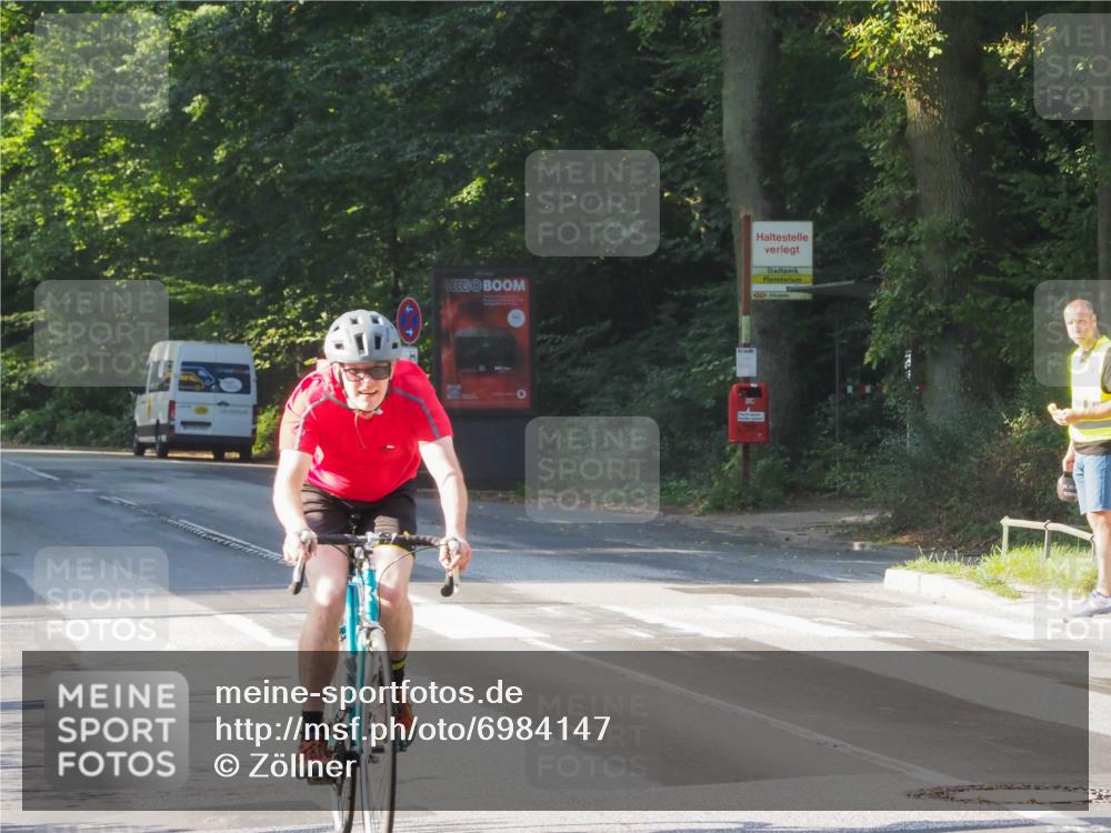 08.09.2024 - Stadtparktriathlon Zöllner http://msf.ph/oto/6984147 08.09.2024 09:49:06 Radfahren 201 meine-sportfotos.de