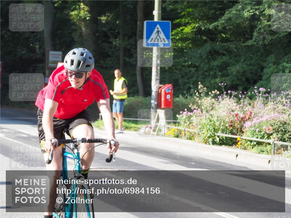 08.09.2024 - Stadtparktriathlon Zöllner http://msf.ph/oto/6984156 08.09.2024 09:49:07 Radfahren 201 meine-sportfotos.de