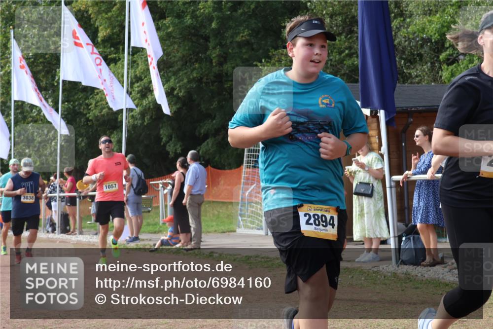 08.09.2024 - Airport Race Strokosch-Dieckow http://msf.ph/oto/6984160 08.09.2024 12:22:34 Ziel 165, 232, 238, 311, 315, 411, 1057, 1124, 1451, 1479, 2761, 2894, 2895, 3008, 3038 meine-sportfotos.de