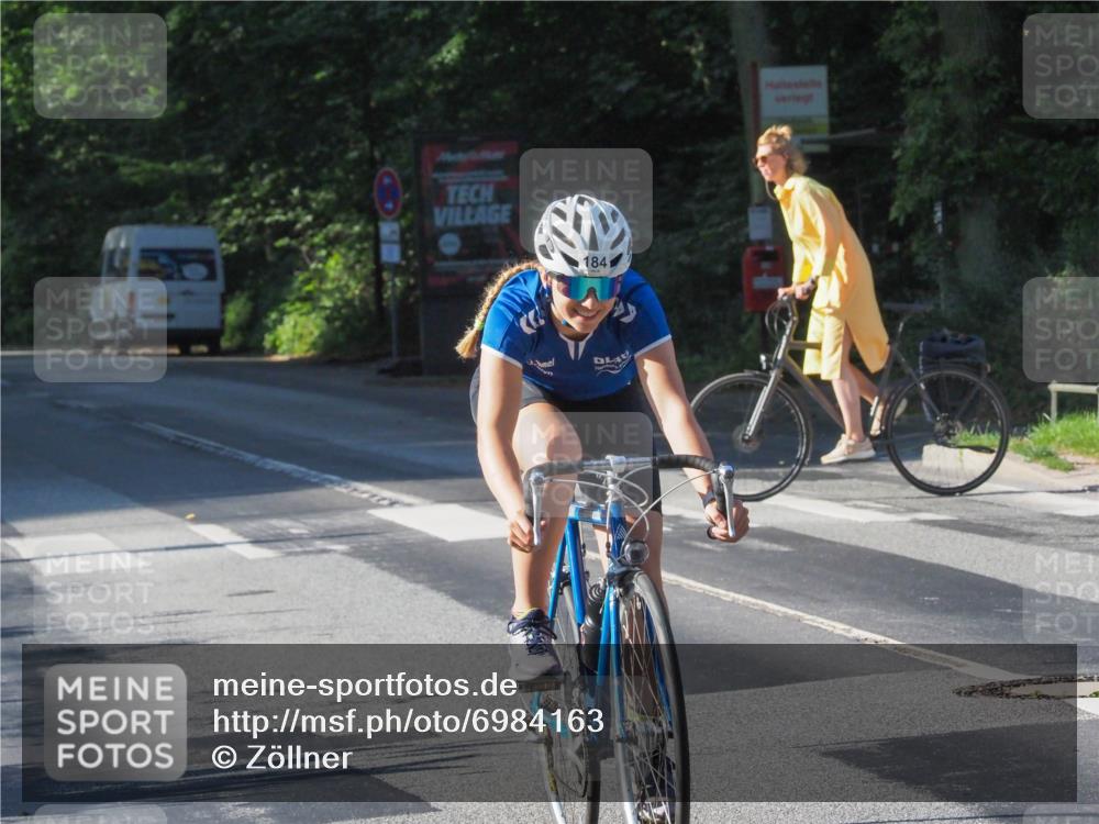 08.09.2024 - Stadtparktriathlon Zöllner http://msf.ph/oto/6984163 08.09.2024 09:49:37 Radfahren 184 meine-sportfotos.de