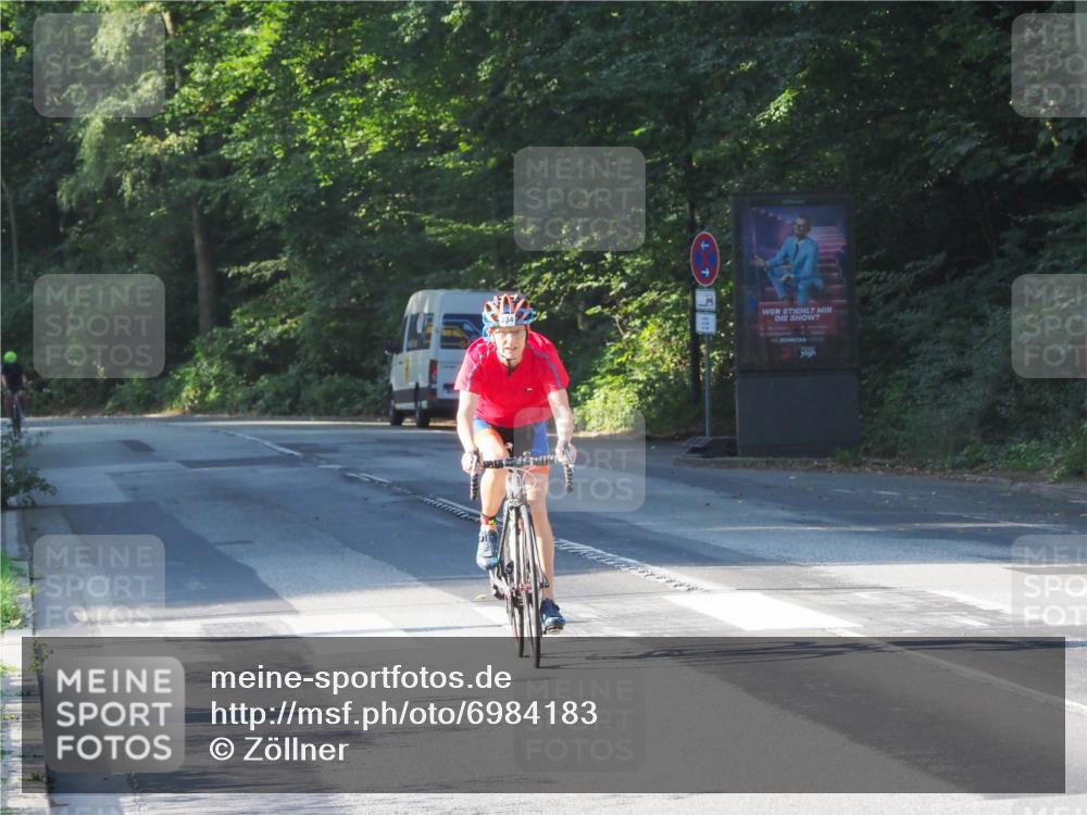 08.09.2024 - Stadtparktriathlon Zöllner http://msf.ph/oto/6984183 08.09.2024 09:49:52 Radfahren 234 meine-sportfotos.de