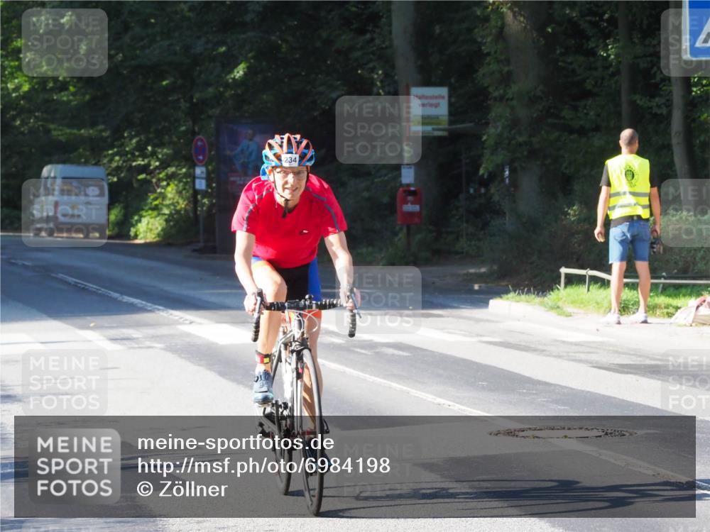 08.09.2024 - Stadtparktriathlon Zöllner http://msf.ph/oto/6984198 08.09.2024 09:49:53 Radfahren 234 meine-sportfotos.de