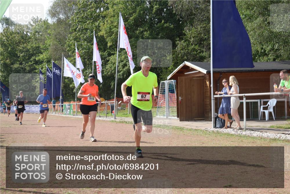 08.09.2024 - Airport Race Strokosch-Dieckow http://msf.ph/oto/6984201 08.09.2024 12:49:16 Ziel 24, 67, 335, 341, 515, 1079, 1487, 1504 meine-sportfotos.de