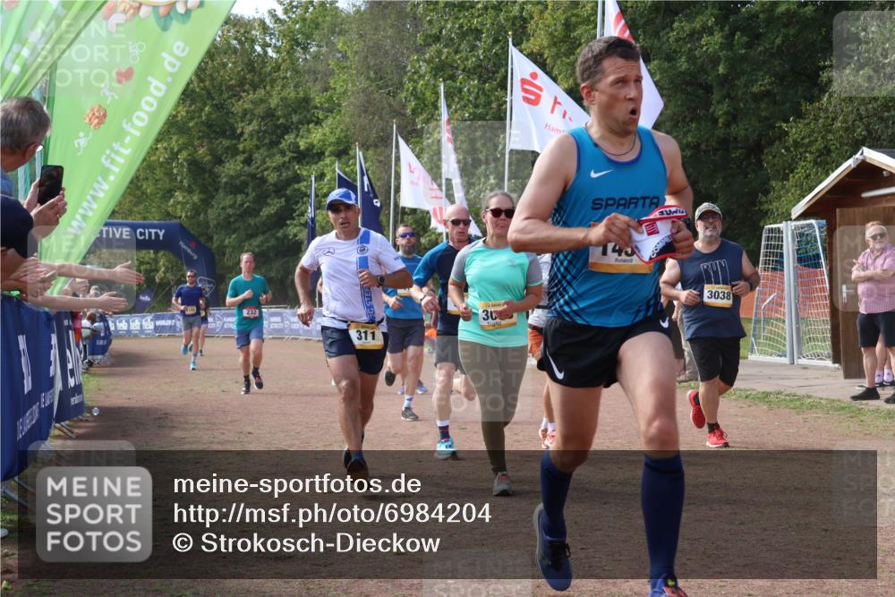 08.09.2024 - Airport Race Strokosch-Dieckow http://msf.ph/oto/6984204 08.09.2024 12:22:38 Ziel 165, 232, 238, 311, 315, 411, 1057, 1124, 1142, 1247, 1451, 2761, 2894, 3008, 3038 meine-sportfotos.de