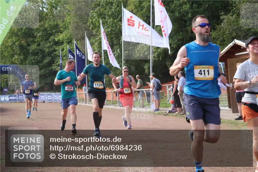 08.09.2024 - Airport Race Strokosch-Dieckow http://msf.ph/oto/6984236 08.09.2024 12:22:40 Ziel 232, 311, 315, 411, 433, 1124, 1142, 1247, 2761, 3008, 3038 meine-sportfotos.de