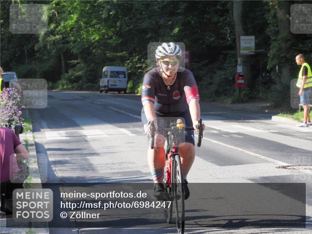 08.09.2024 - Stadtparktriathlon Zöllner http://msf.ph/oto/6984247 08.09.2024 09:51:12 Radfahren 95 meine-sportfotos.de