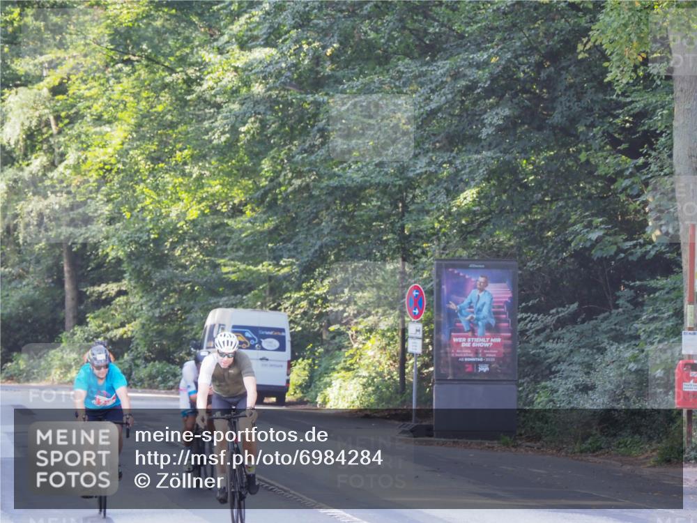 08.09.2024 - Stadtparktriathlon Zöllner http://msf.ph/oto/6984284 08.09.2024 09:51:47 Radfahren 193, 199, 200, 243 meine-sportfotos.de