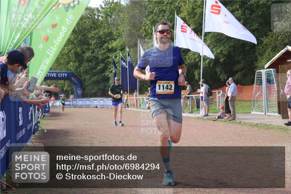 08.09.2024 - Airport Race Strokosch-Dieckow http://msf.ph/oto/6984294 08.09.2024 12:22:45 Ziel 433, 439, 1142, 1247 meine-sportfotos.de