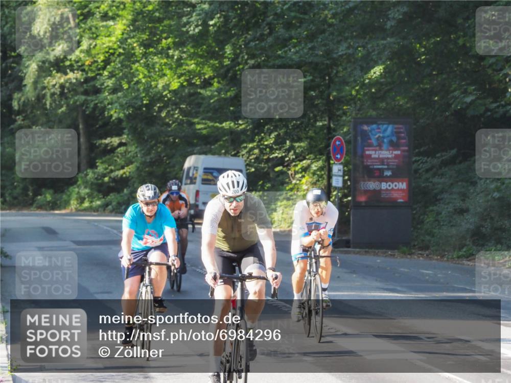 08.09.2024 - Stadtparktriathlon Zöllner http://msf.ph/oto/6984296 08.09.2024 09:51:48 Radfahren 193, 199, 200, 243 meine-sportfotos.de