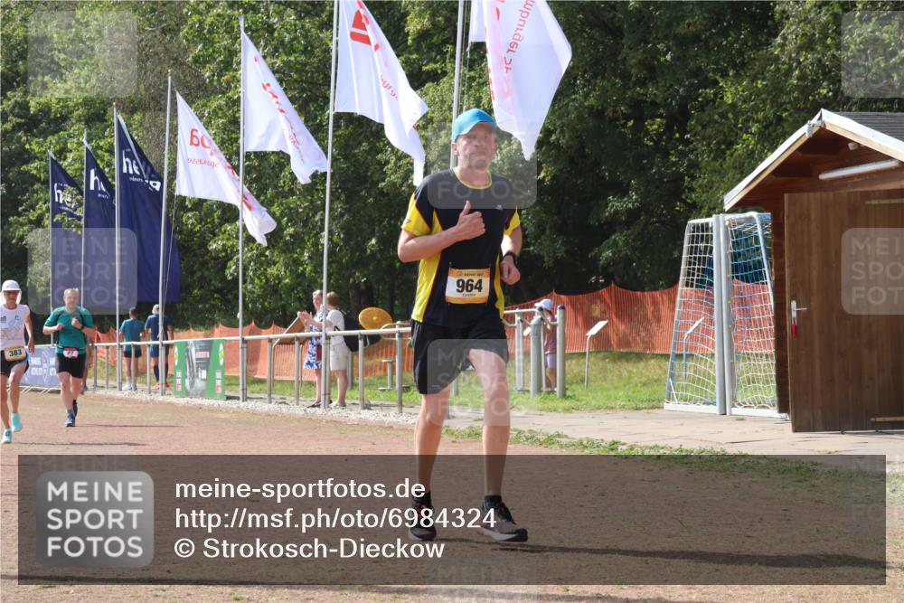 08.09.2024 - Airport Race Strokosch-Dieckow http://msf.ph/oto/6984324 08.09.2024 12:49:28 Ziel 383, 964, 1073 meine-sportfotos.de