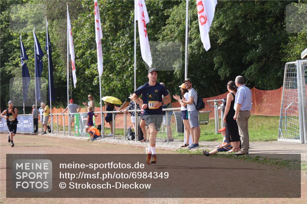 08.09.2024 - Airport Race Strokosch-Dieckow http://msf.ph/oto/6984349 08.09.2024 12:23:06 Ziel 1208, 2573, 2840 meine-sportfotos.de