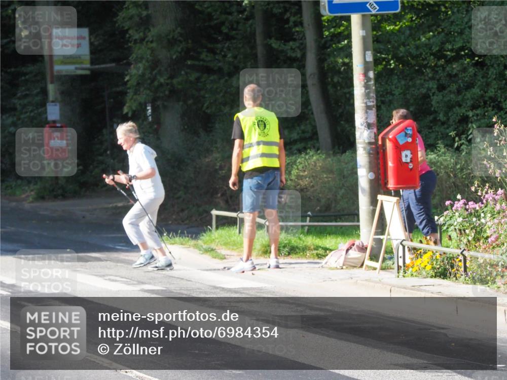 08.09.2024 - Stadtparktriathlon Zöllner http://msf.ph/oto/6984354 08.09.2024 09:51:59 Radfahren 204, 226 meine-sportfotos.de