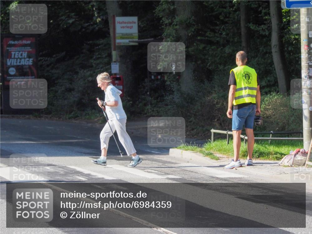 08.09.2024 - Stadtparktriathlon Zöllner http://msf.ph/oto/6984359 08.09.2024 09:51:59 Radfahren 204, 226 meine-sportfotos.de