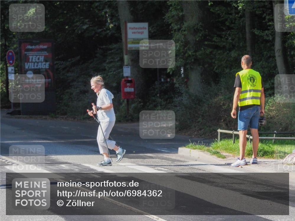 08.09.2024 - Stadtparktriathlon Zöllner http://msf.ph/oto/6984362 08.09.2024 09:51:59 Radfahren 204, 226 meine-sportfotos.de
