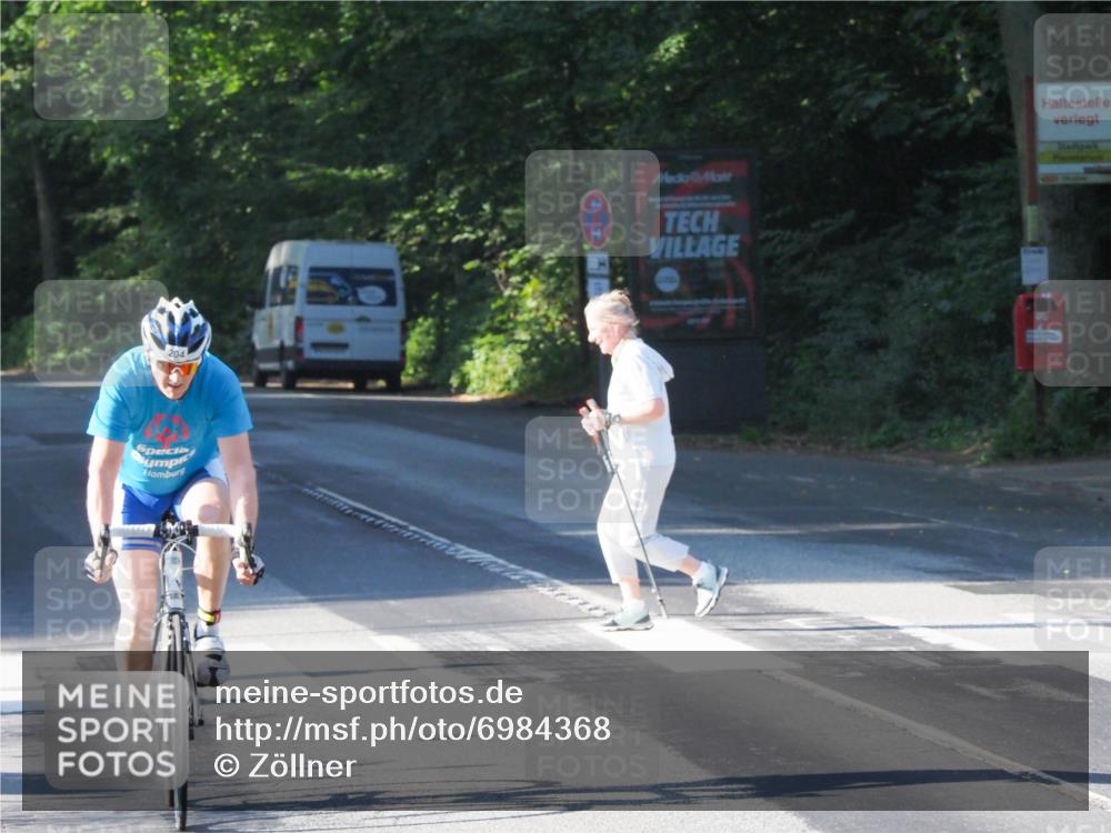 08.09.2024 - Stadtparktriathlon Zöllner http://msf.ph/oto/6984368 08.09.2024 09:52:00 Radfahren 204, 226 meine-sportfotos.de
