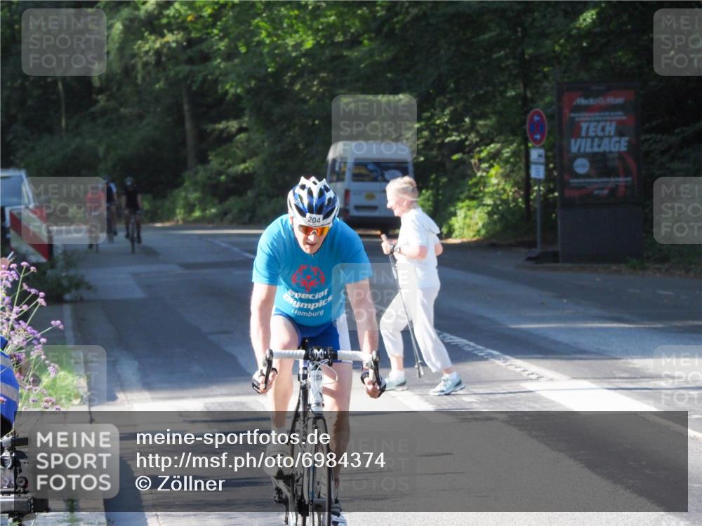 08.09.2024 - Stadtparktriathlon Zöllner http://msf.ph/oto/6984374 08.09.2024 09:52:00 Radfahren 204, 226 meine-sportfotos.de