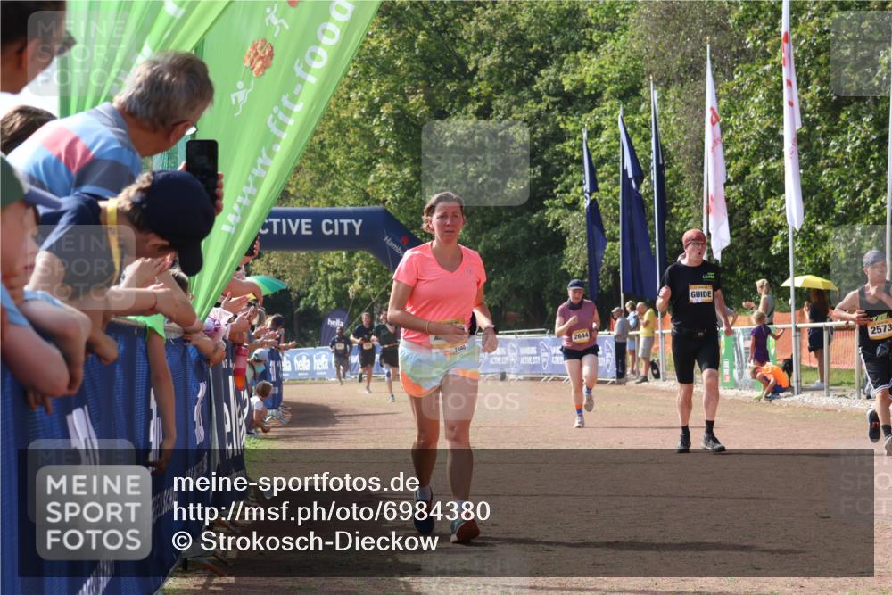 08.09.2024 - Airport Race Strokosch-Dieckow http://msf.ph/oto/6984380 08.09.2024 12:23:10 Ziel 81, 976, 1185, 1208, 2573, 2644, 2840 meine-sportfotos.de