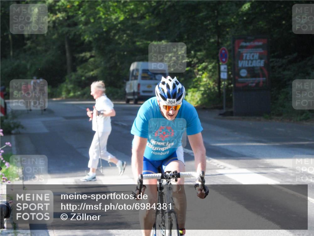 08.09.2024 - Stadtparktriathlon Zöllner http://msf.ph/oto/6984381 08.09.2024 09:52:01 Radfahren 204, 207, 226, 259 meine-sportfotos.de