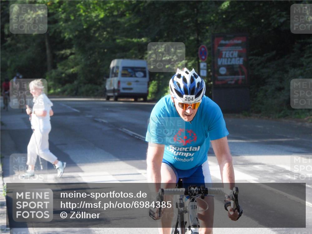 08.09.2024 - Stadtparktriathlon Zöllner http://msf.ph/oto/6984385 08.09.2024 09:52:01 Radfahren 204, 207, 226, 259 meine-sportfotos.de