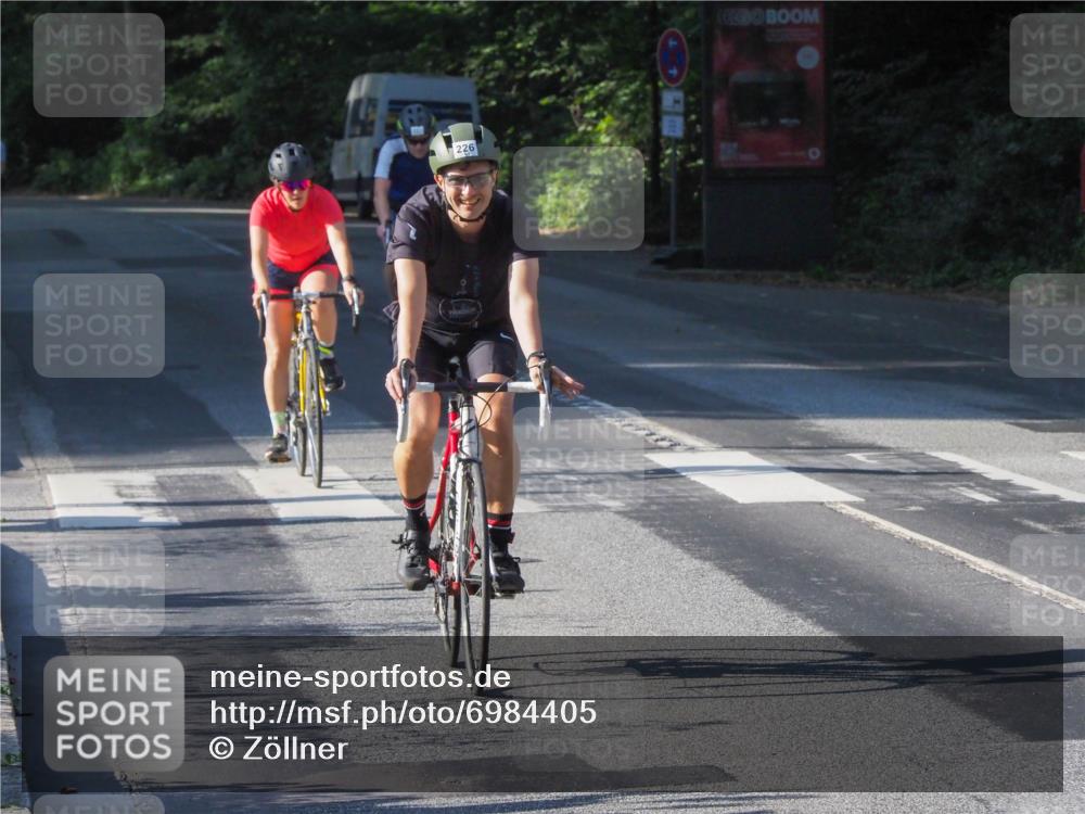 08.09.2024 - Stadtparktriathlon Zöllner http://msf.ph/oto/6984405 08.09.2024 09:52:08 Radfahren 188, 207, 226, 259 meine-sportfotos.de