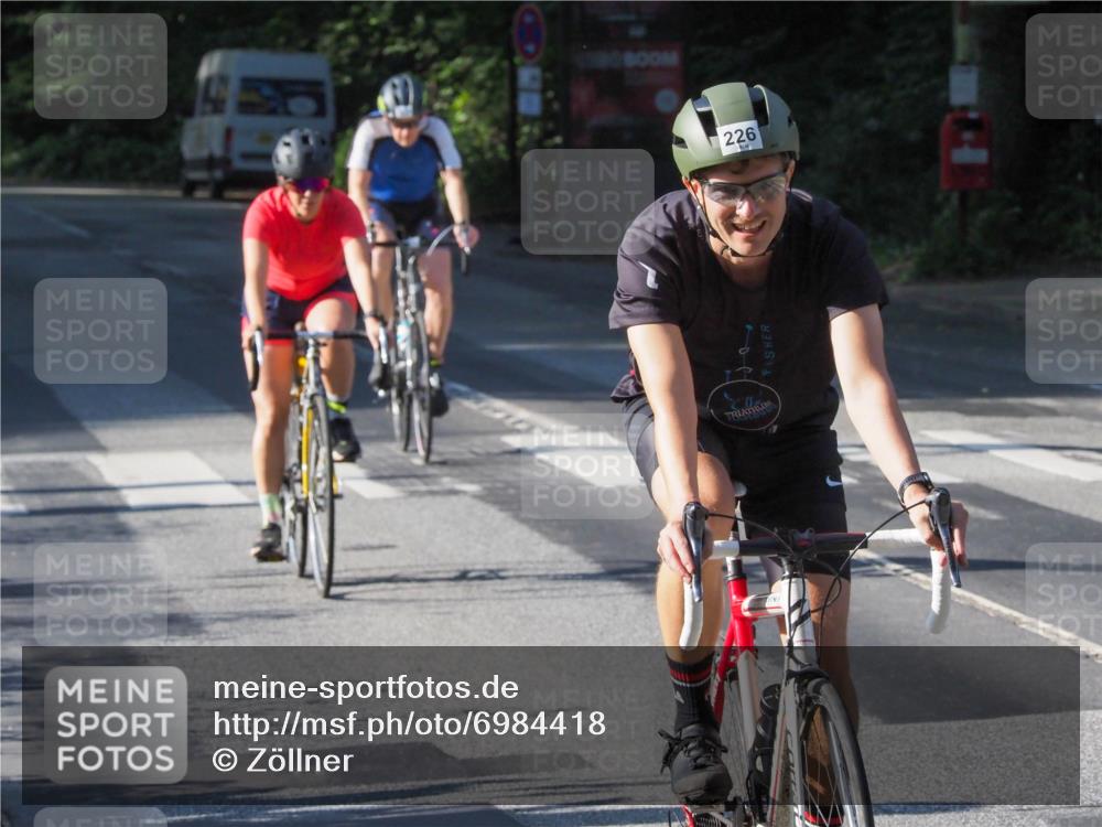 08.09.2024 - Stadtparktriathlon Zöllner http://msf.ph/oto/6984418 08.09.2024 09:52:09 Radfahren 188, 207, 226, 259 meine-sportfotos.de