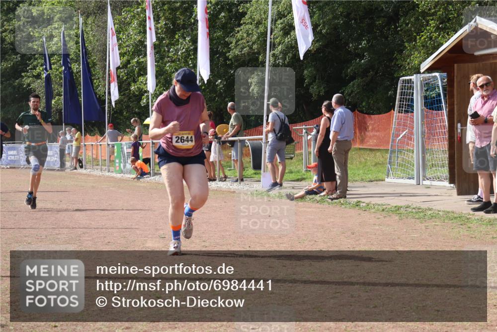 08.09.2024 - Airport Race Strokosch-Dieckow http://msf.ph/oto/6984441 08.09.2024 12:23:15 Ziel 81, 976, 1185, 2573, 2644, 2840 meine-sportfotos.de