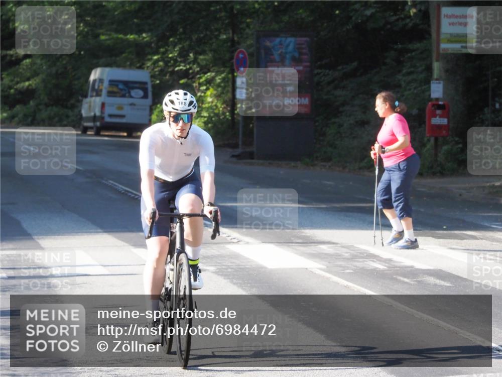 08.09.2024 - Stadtparktriathlon Zöllner http://msf.ph/oto/6984472 08.09.2024 09:52:16 Radfahren 188 meine-sportfotos.de