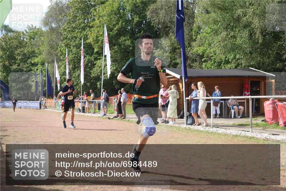 08.09.2024 - Airport Race Strokosch-Dieckow http://msf.ph/oto/6984489 08.09.2024 12:23:18 Ziel 81, 976, 1185, 2644, 2840 meine-sportfotos.de