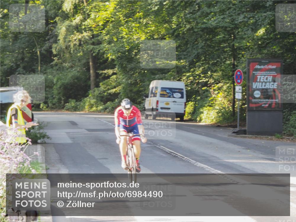 08.09.2024 - Stadtparktriathlon Zöllner http://msf.ph/oto/6984490 08.09.2024 09:52:27 Radfahren 257 meine-sportfotos.de