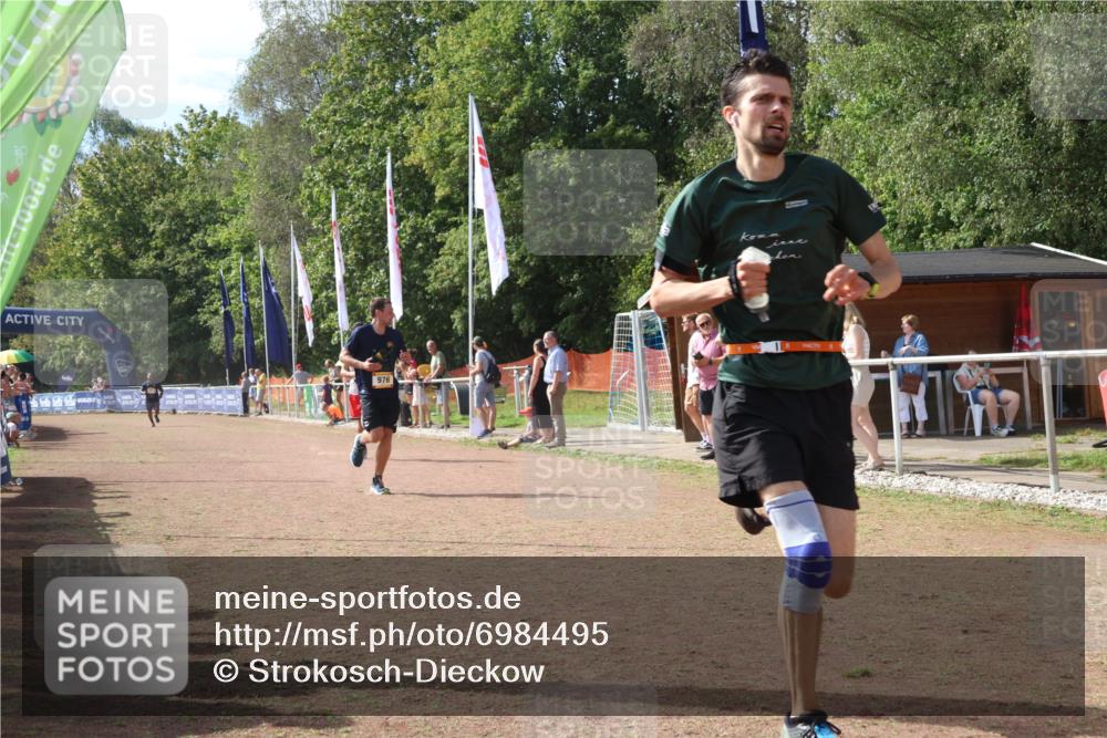 08.09.2024 - Airport Race Strokosch-Dieckow http://msf.ph/oto/6984495 08.09.2024 12:23:18 Ziel 81, 976, 1185, 2644, 2840 meine-sportfotos.de