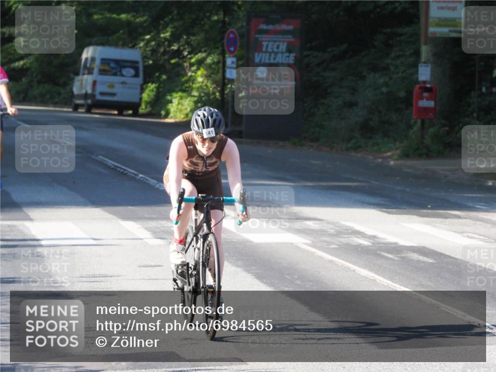 08.09.2024 - Stadtparktriathlon Zöllner http://msf.ph/oto/6984565 08.09.2024 09:52:52 Radfahren 141, 213, 215 meine-sportfotos.de